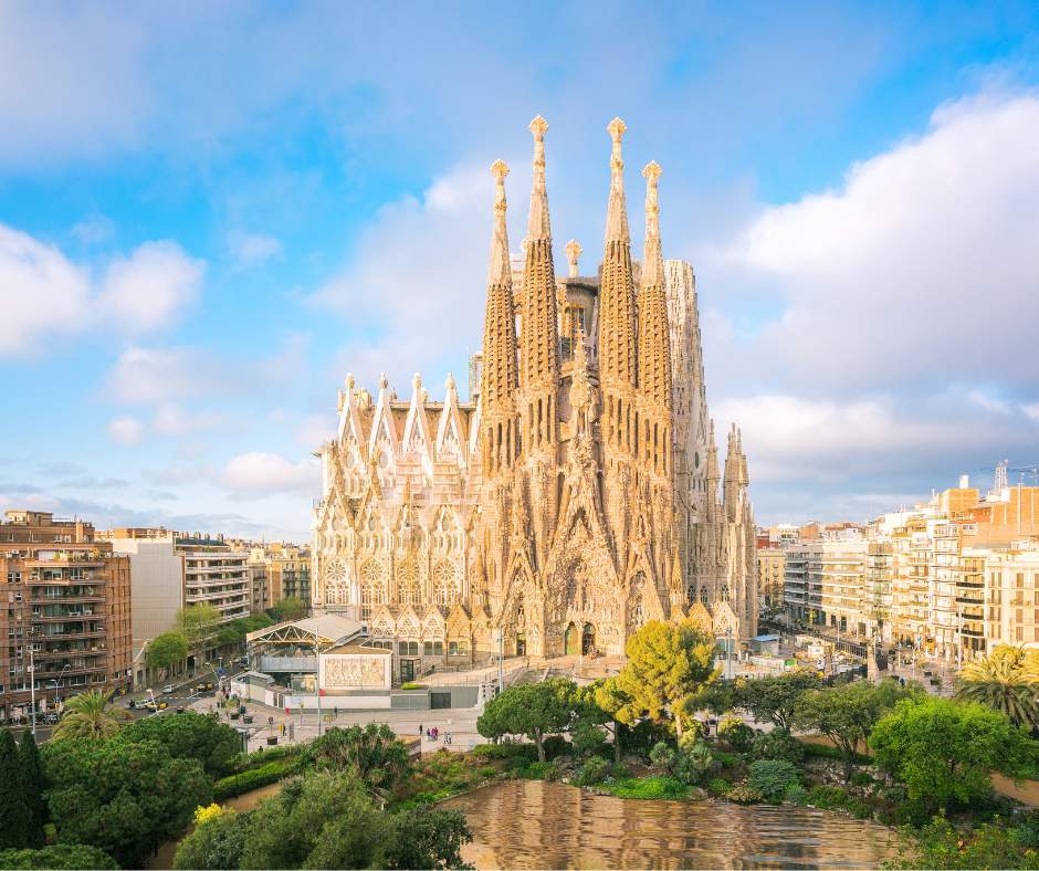 La Sagrada Familia,  Casa Batlló, Gaudi, Barcelona